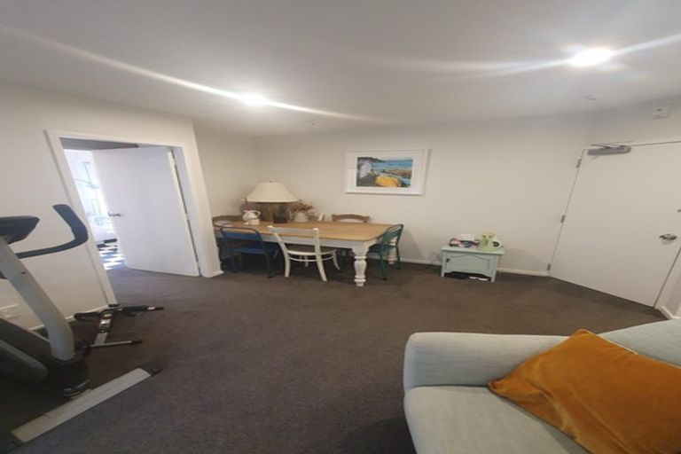 Photo of property in Capital Hill Apartments, 22/54 Hill Street, Thorndon, Wellington, 6011