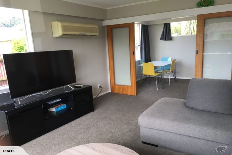 Photo of property in 1090b High Street, Taita, Lower Hutt, 5011
