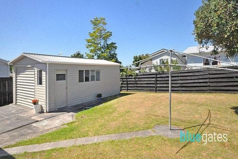 Photo of property in 152 Mahia Road, Wattle Downs, Auckland, 2103