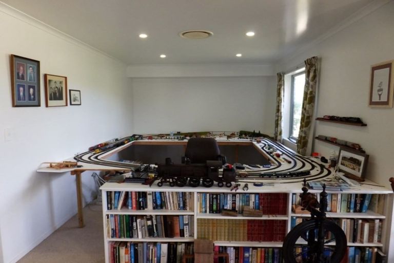 Photo of property in 160 Inglefield Street, Pirongia, Te Awamutu, 3876