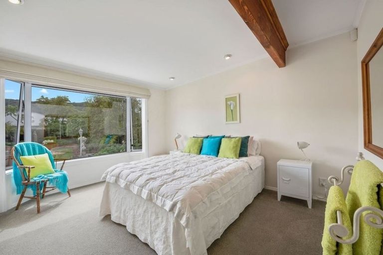 Photo of property in 9 Oak Street, Ebdentown, Upper Hutt, 5018