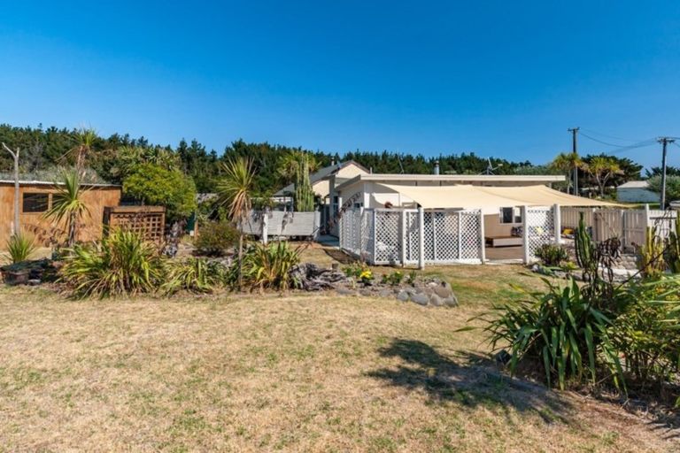Photo of property in 31 Muapoko Street, Himatangi Beach, Foxton, 4891