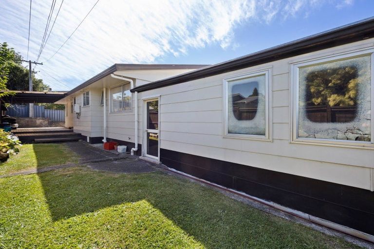 Photo of property in 2/21 Dinsdale Road, Dinsdale, Hamilton, 3204