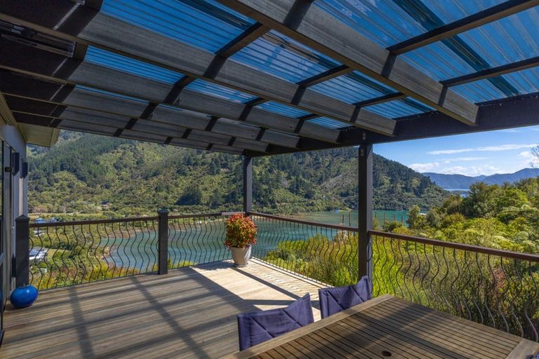 Photo of property in 615 Port Underwood Road, Whatamango Bay, Picton, 7281