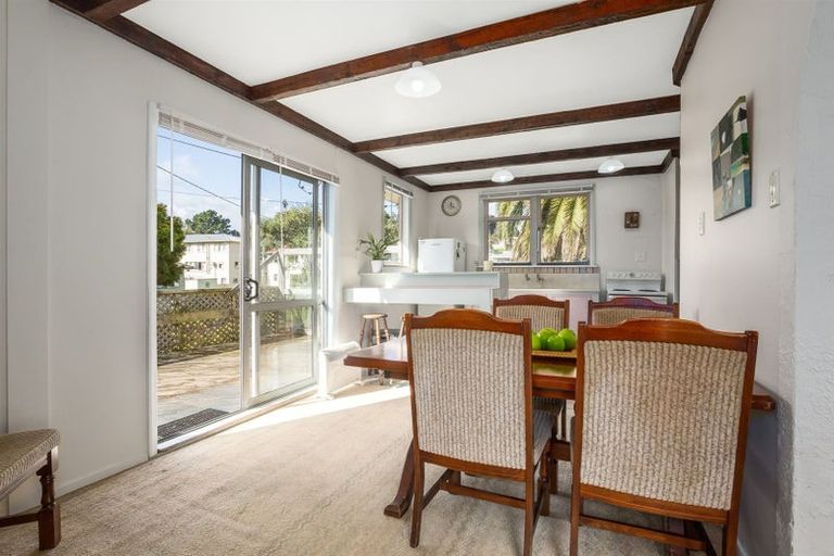 Photo of property in 23 Cornwall Crescent, Cannons Creek, Porirua, 5024