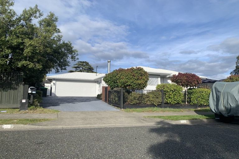 Photo of property in 27 Arbor-lea Avenue, Richmond, 7020