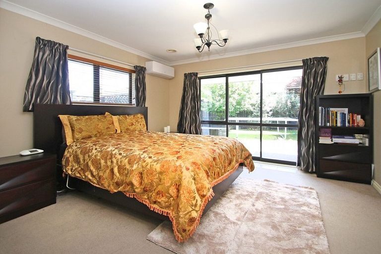 Photo of property in 8 Lockhart Place, Rototuna, Hamilton, 3210