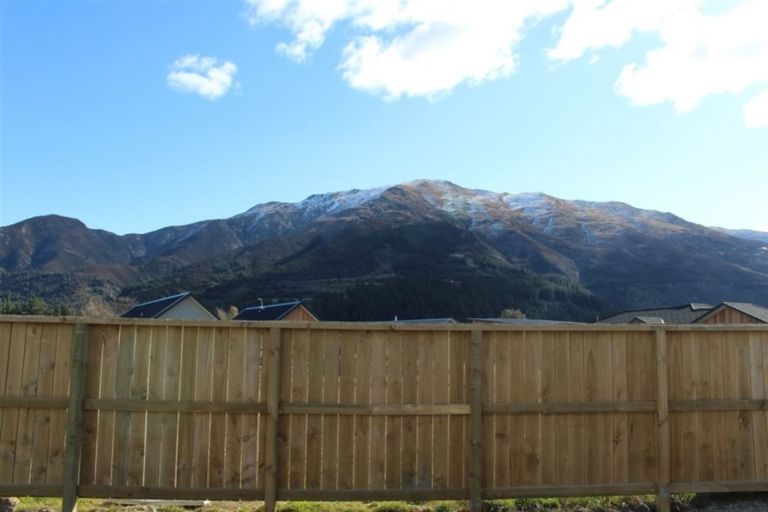 Photo of property in 12 Teal Place, Lake Hawea, Wanaka, 9382