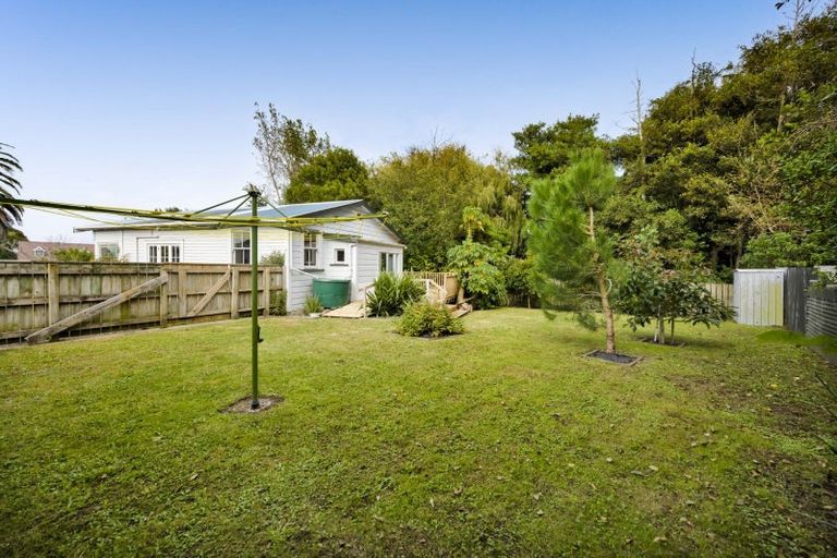 Photo of property in 73 Ngatai Street, Manaia, 4612