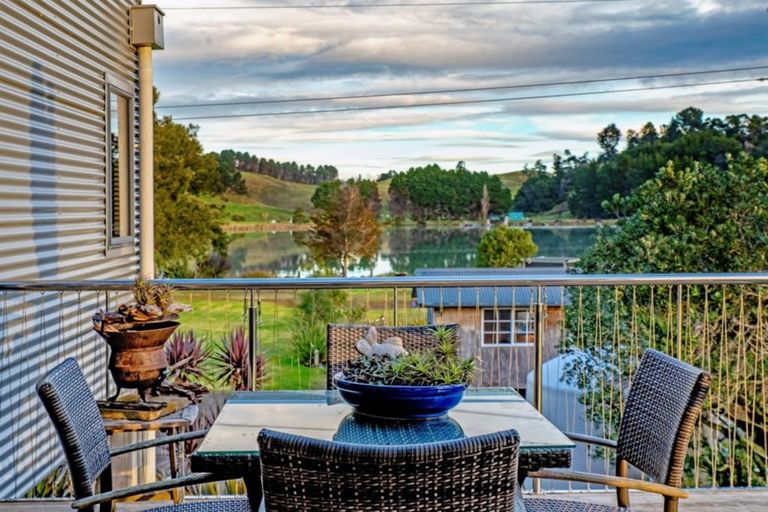 Photo of property in 132 Ohiwa Loop Road, Waiotahe, Opotiki, 3198