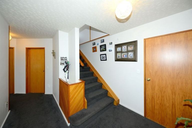 Photo of property in 20 Arden Place, Parklands, Christchurch, 8083