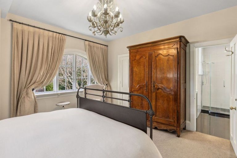 Photo of property in 43 Holmwood Road, Merivale, Christchurch, 8014