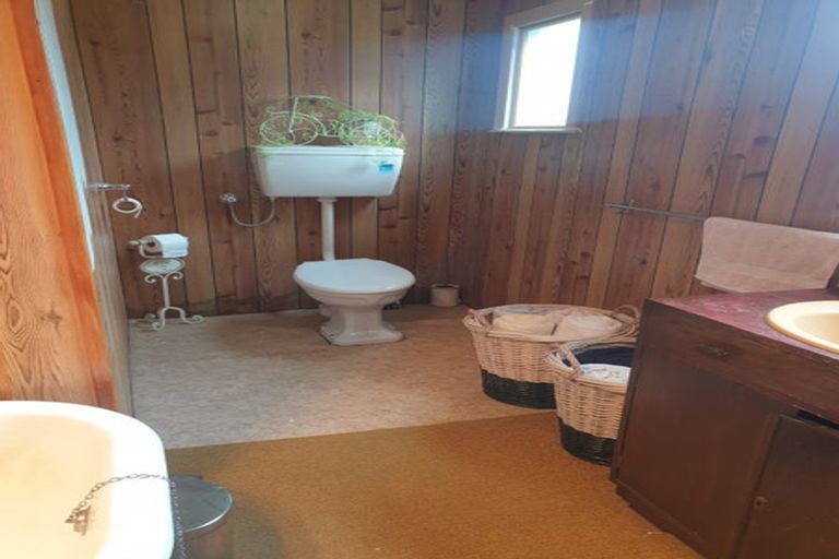 Photo of property in 5 Parsonage Road, Waimate, 7924