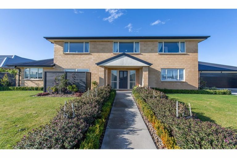 Photo of property in 52 Beaumont Drive, Rolleston, 7614