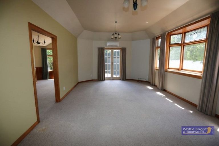 Photo of property in 221 Geraldine Street, Edgeware, Christchurch, 8013