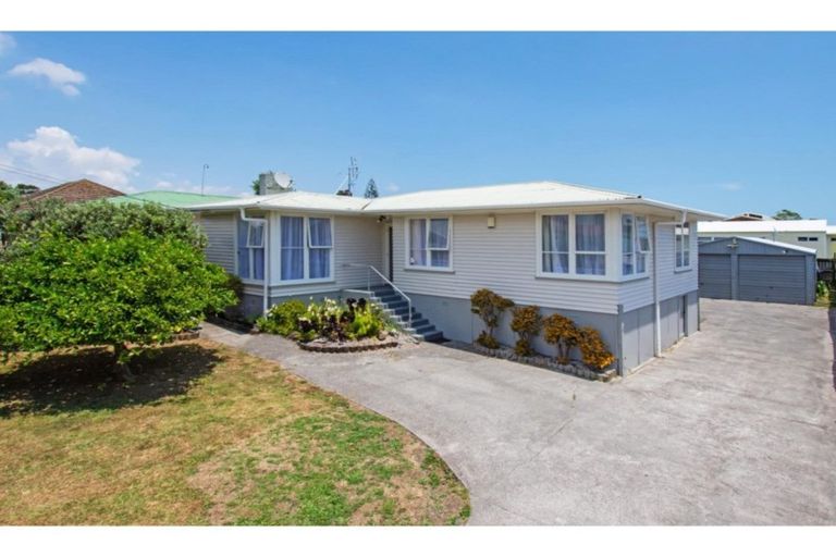 Photo of property in 50 Watts Road, Manurewa, Auckland, 2102