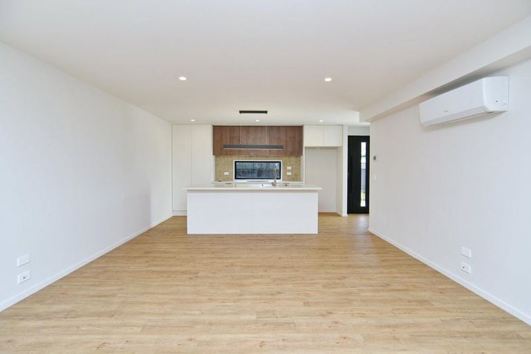 Photo of property in 4/71 Sullivan Avenue, Woolston, Christchurch, 8023