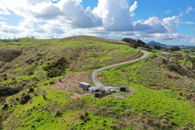 Photo of property in 610 Bickerstaffe Road, Maungaturoto, 0587