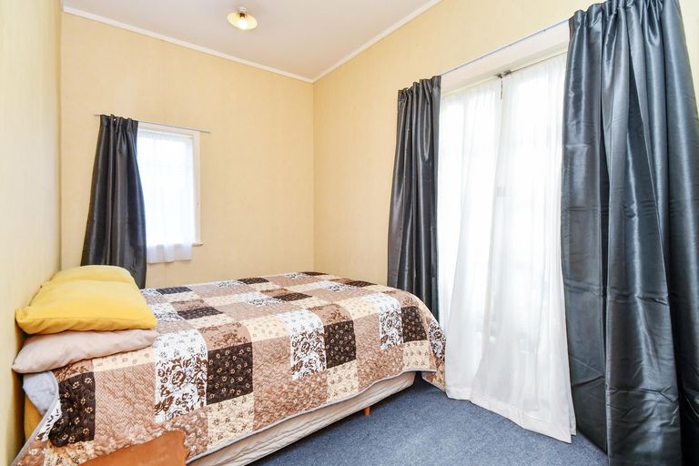 Photo of property in 154 Carruth Road, Papatoetoe, Auckland, 2025