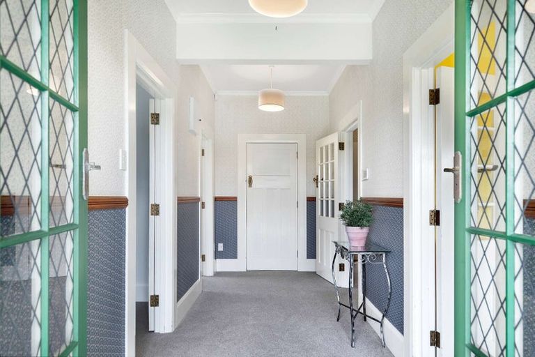 Photo of property in 4 Douglas Street, West End, Palmerston North, 4412