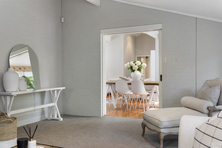 Photo of property in 17 Chepstow Avenue, Fendalton, Christchurch, 8052