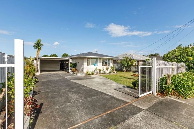 Photo of property in 73 Wallace Road, Papatoetoe, Auckland, 2025