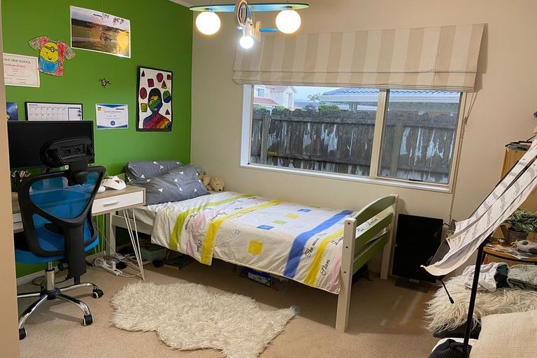 Photo of property in 8 Aspatria Place, Northpark, Auckland, 2013