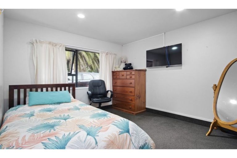 Photo of property in 163 Colombo Road, Waiuku, 2123