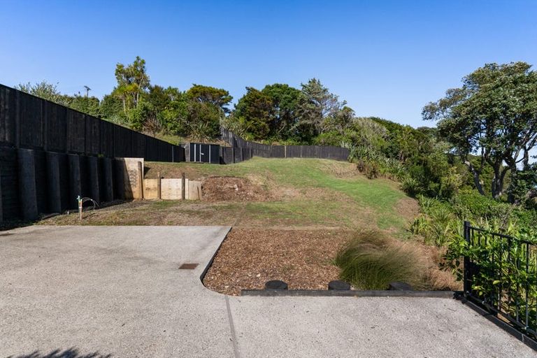 Photo of property in 6a Pine Ridge Terrace, Hauraki, Auckland, 0622