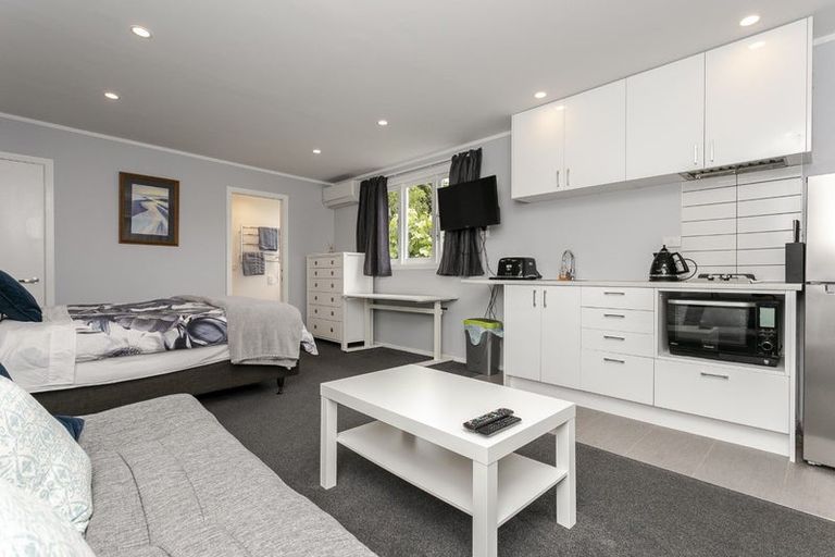 Photo of property in 8 Leslie Avenue, Sandringham, Auckland, 1025