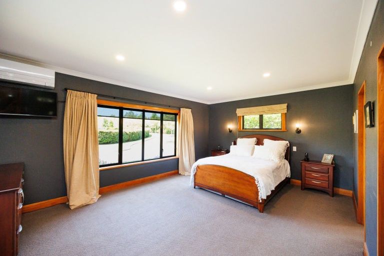 Photo of property in 443 Stoney Creek Road, Kelvin Grove, Palmerston North, 4470