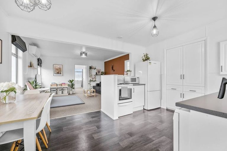 Photo of property in 138 Miranda Street, Stratford, 4332