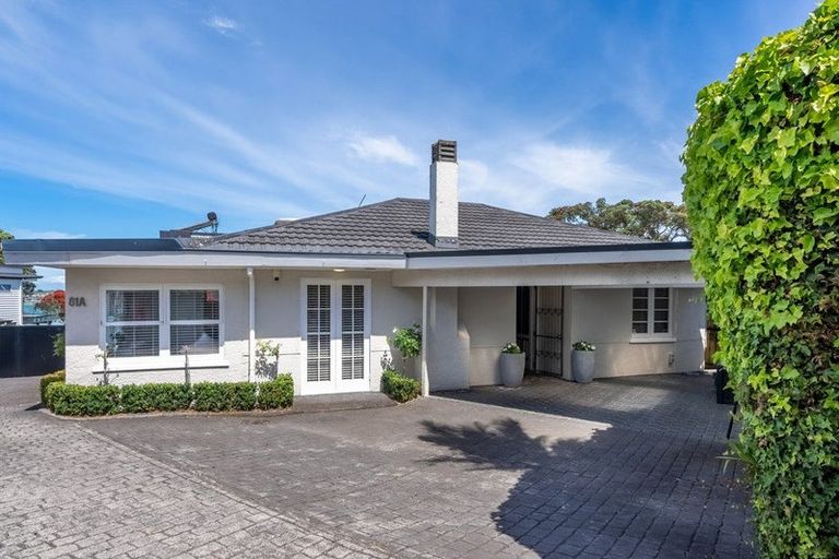 Photo of property in 2/81 Sylvan Avenue, Northcote, Auckland, 0627