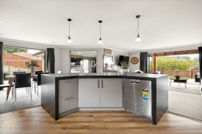 Photo of property in 11 Sretlaw Place, Brockville, Dunedin, 9011