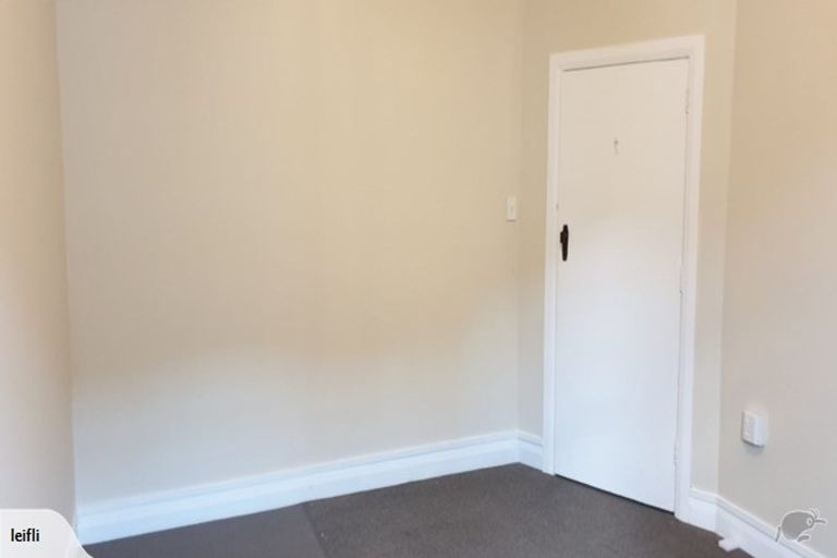 Photo of property in 76 Tinakori Road, Thorndon, Wellington, 6011