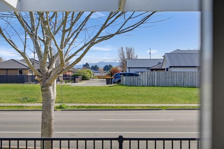Photo of property in 47 Pegasus Boulevard, Pegasus, 7612