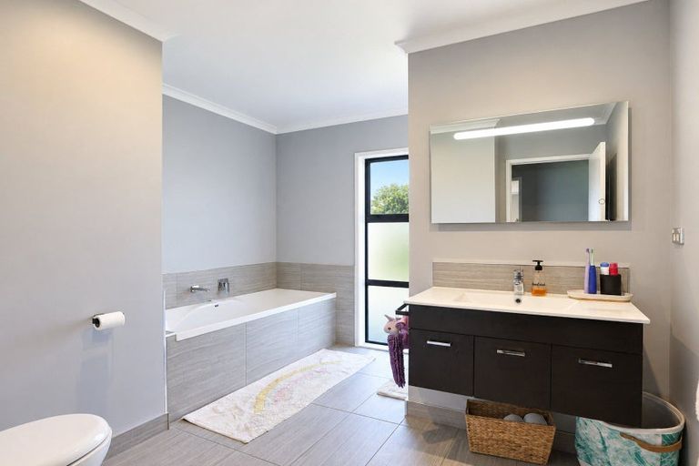 Photo of property in 11 Miriama Way, Whatawhata, Hamilton, 3285