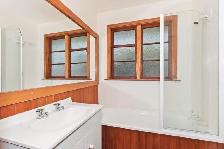 Photo of property in 44 Ilam Road, Upper Riccarton, Christchurch, 8041