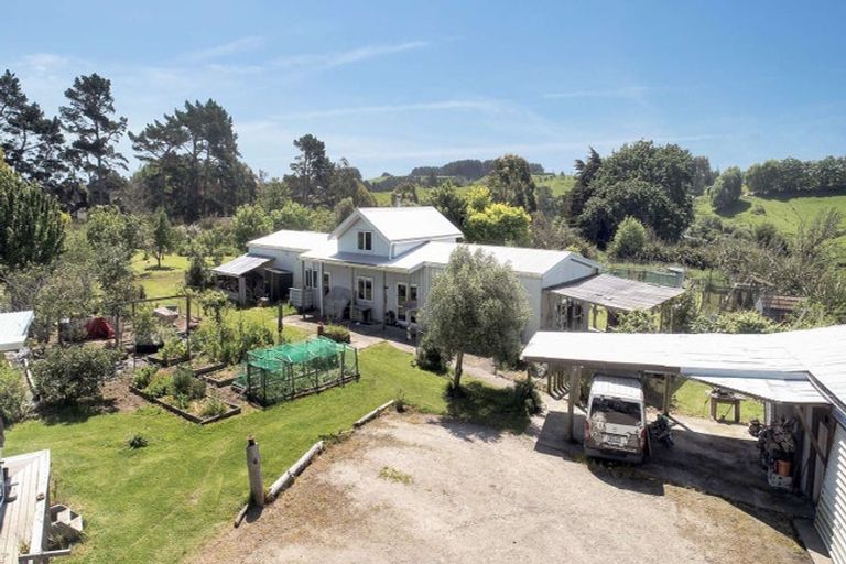 Photo of property in 400 State Highway 3, Kaitoke, Wanganui, 4572