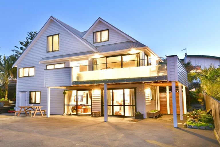 Photo of property in 2/6 Duncansby Road, Stanmore Bay, Whangaparaoa, 0932