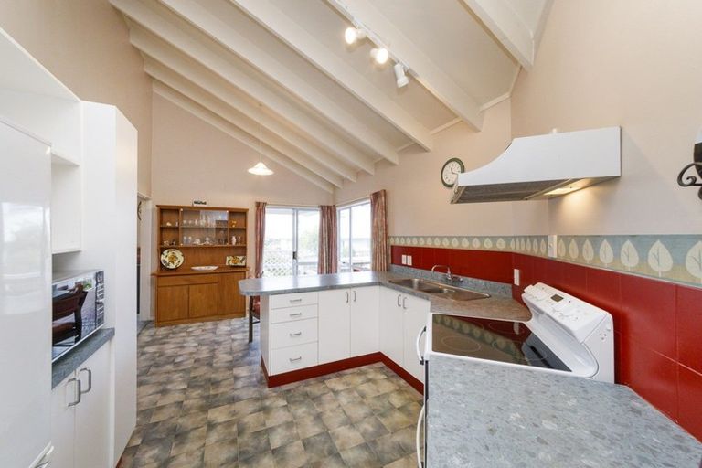 Photo of property in 10 Sunrise Heights, Feilding, 4702