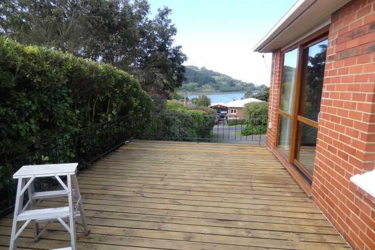 Photo of property in 12 Shandon Street, Roseneath, Port Chalmers, 9023