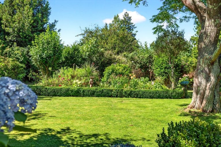 Photo of property in 148 West Street, Greytown, 5712