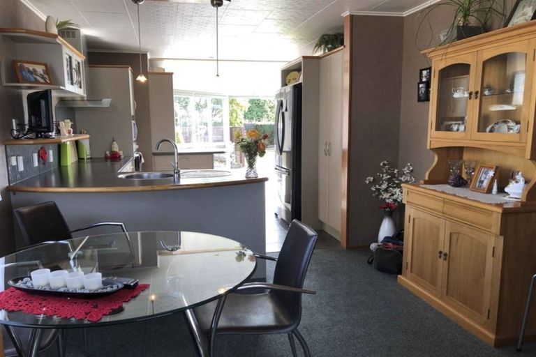 Photo of property in 64 Ross Street, Grasmere, Invercargill, 9810