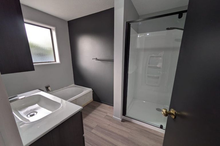 Photo of property in 107a Queenspark Drive, Parklands, Christchurch, 8083