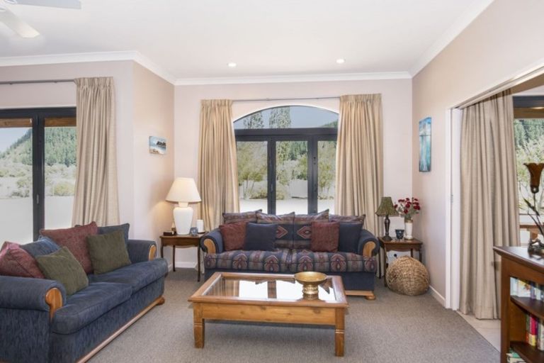 Photo of property in 19 Whiting Drive, Wakefield, 7025