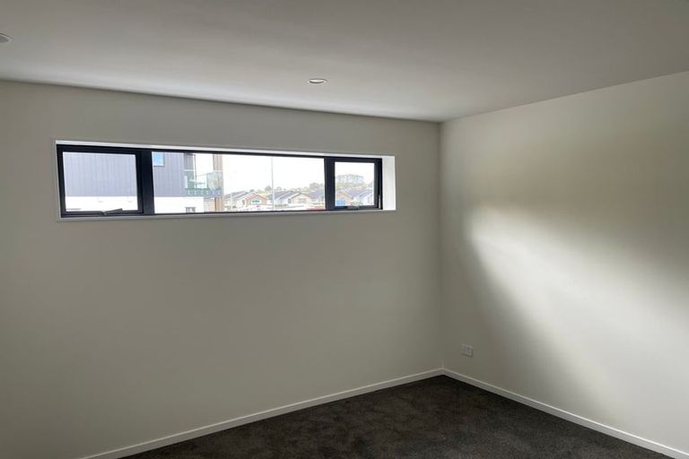 Photo of property in 1/5g Dishys Road, Flat Bush, Auckland, 2019