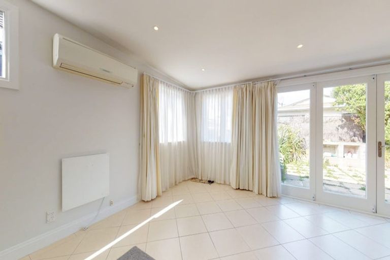 Photo of property in 30 Nelson Street, Petone, Lower Hutt, 5012