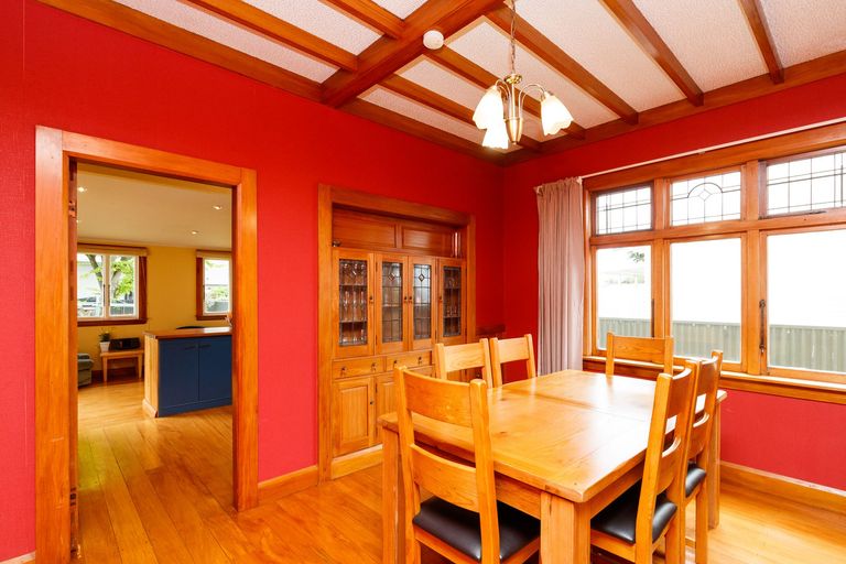 Photo of property in 16 Karamu Avenue, Takaro, Palmerston North, 4410