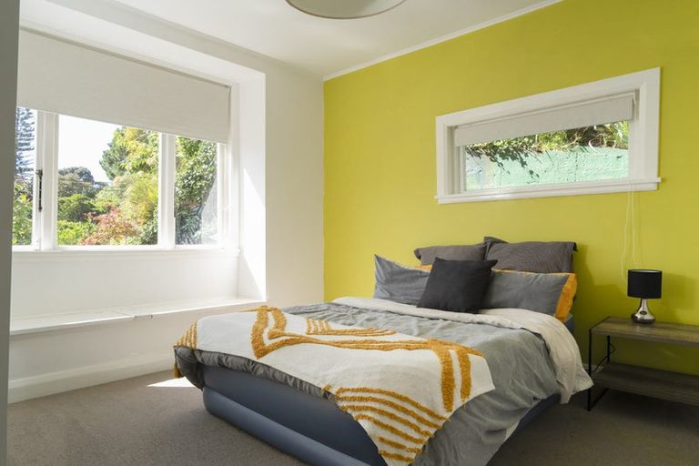 Photo of property in 34 Moana Road, Kelburn, Wellington, 6012